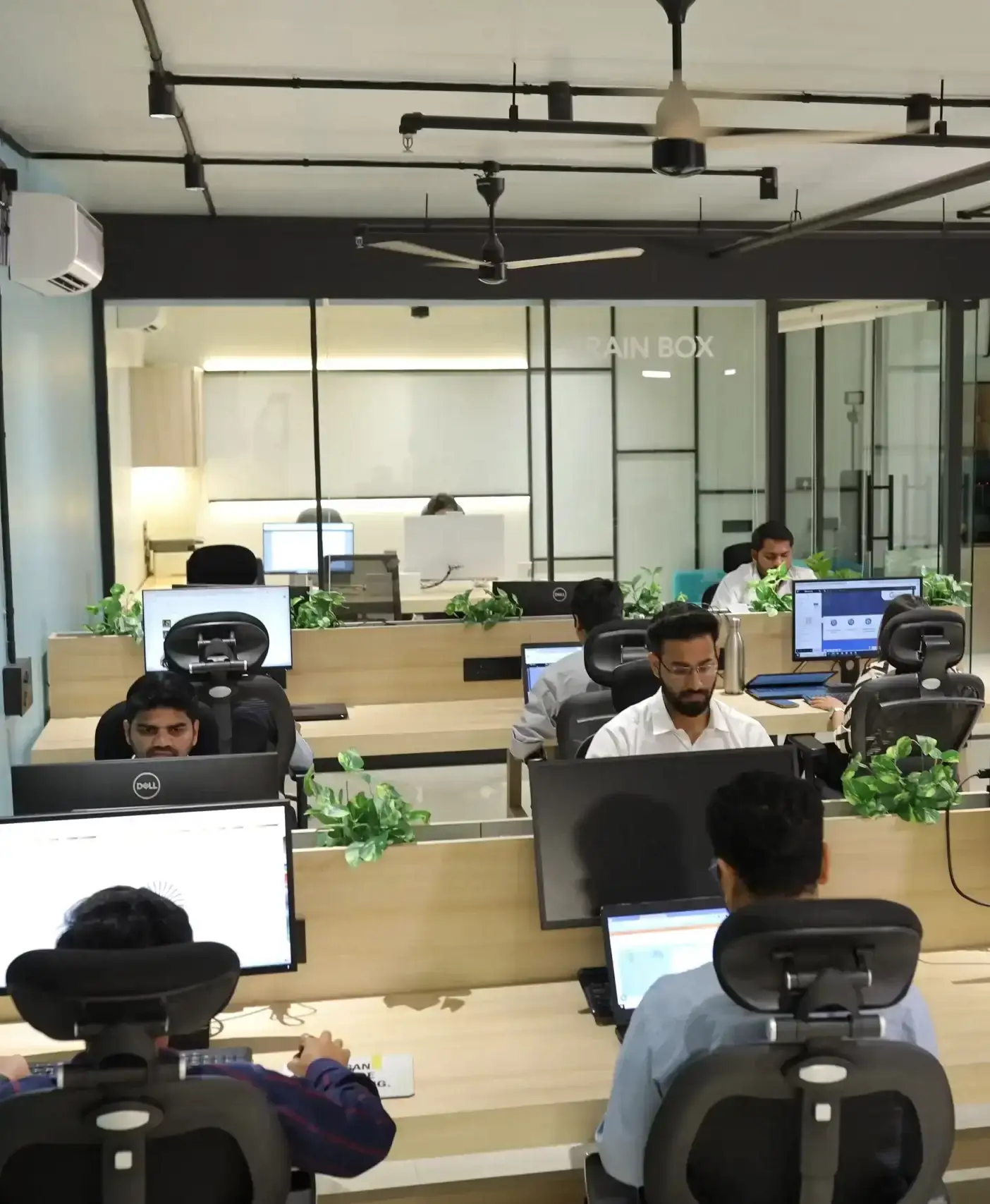Our seo team is working on plumbing contractors seo project